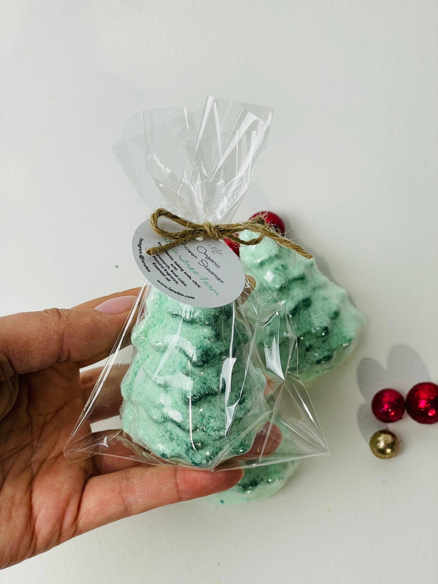 Christmas Tree Shower Steamers